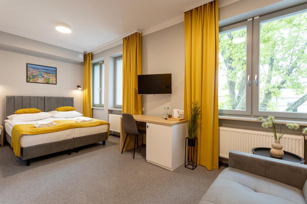 Apartamenty Albatros เอากุสตูฟ ภายนอก รูปภาพ